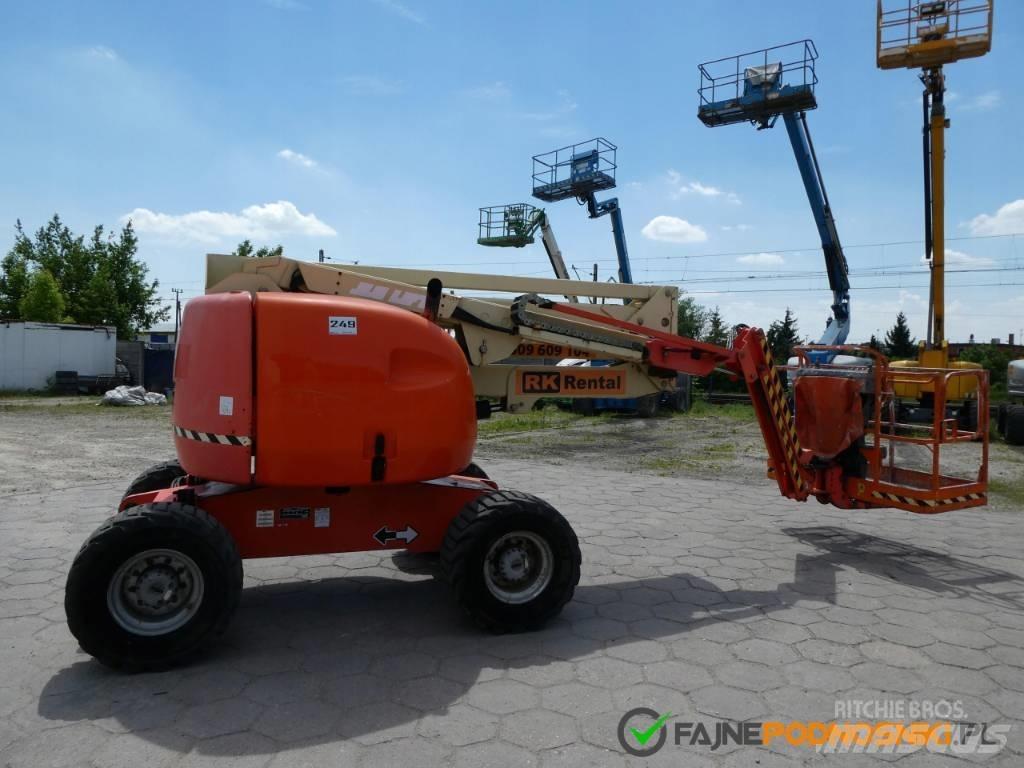 JLG 450 AJ Karos emelők