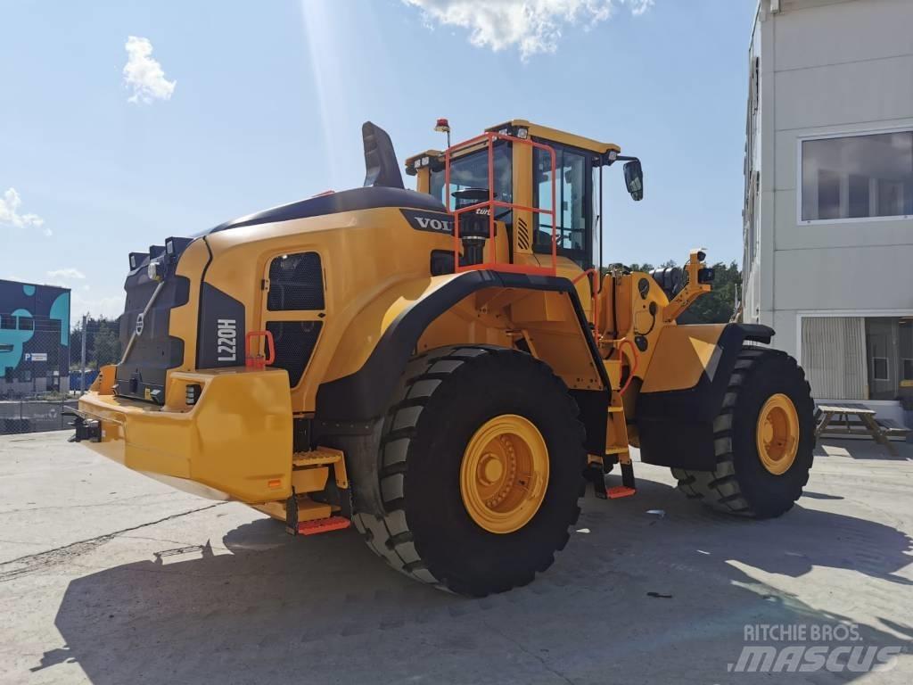 Volvo L 220 H Gumikerekes homlokrakodók