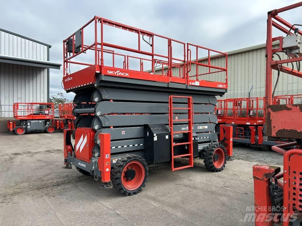 SkyJack sj 9664 RT Ollós emelők
