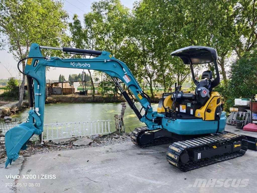 Kubota U 35 Mini kotrók < 7t