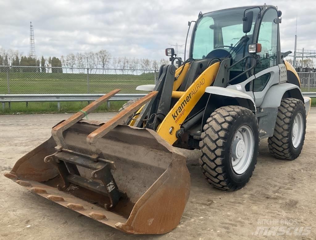Kramer 345 / 880 Gumikerekes homlokrakodók