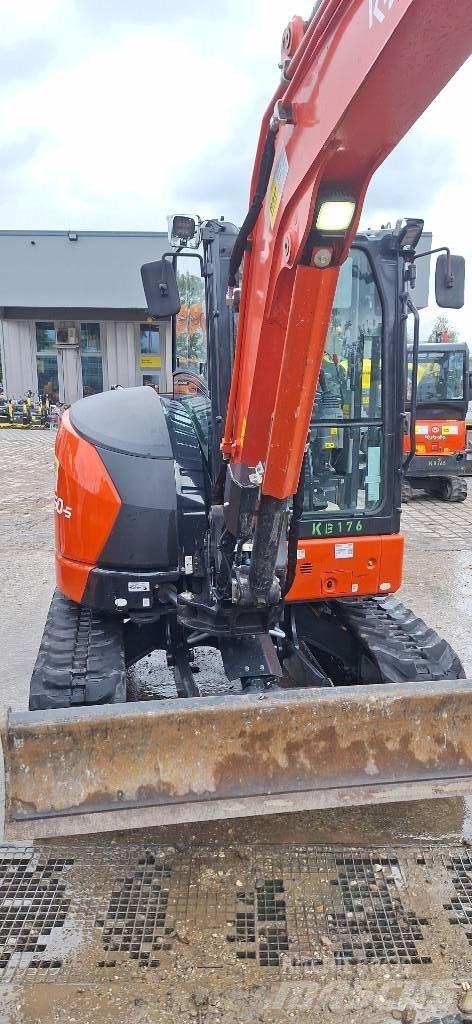 Kubota U 50-5 Mini kotrók < 7t