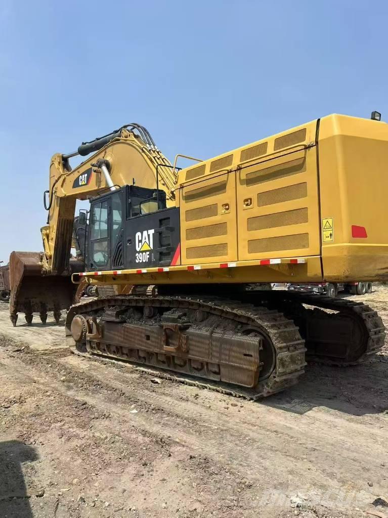CAT 390 F Lánctalpas kotrók