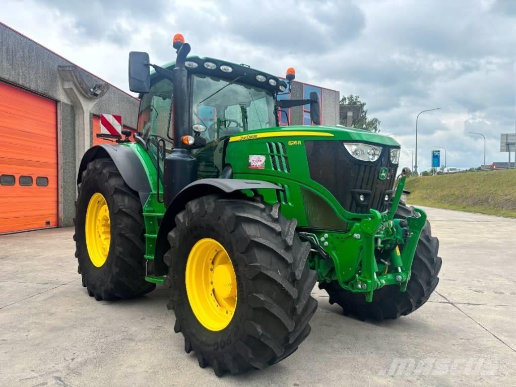 John Deere 6215 R Traktorok