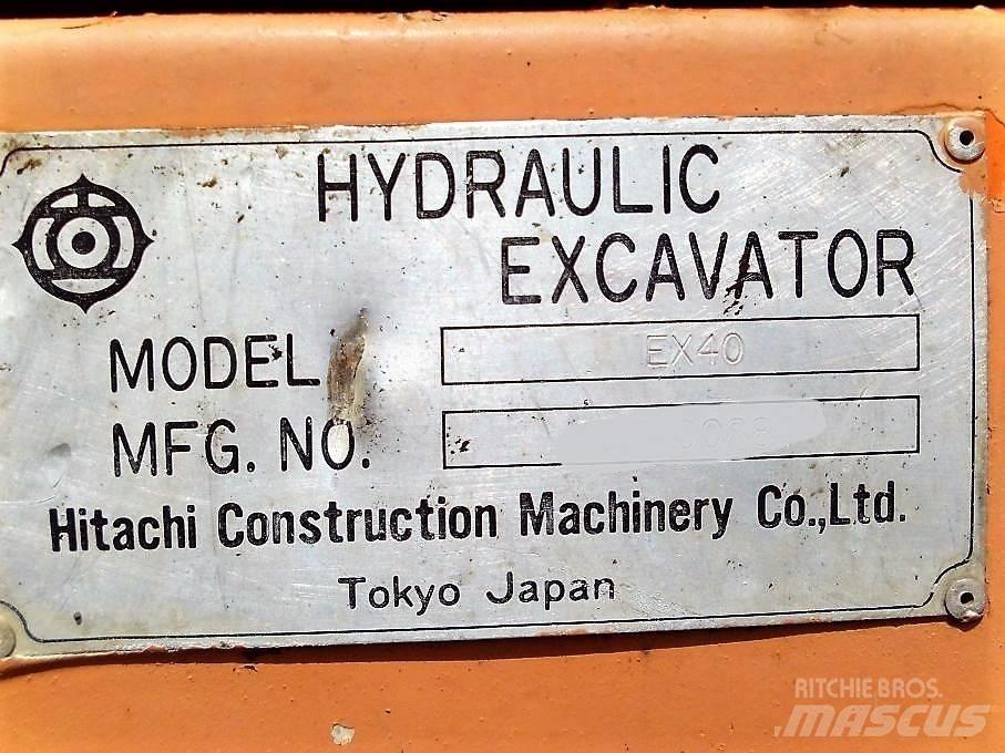 Hitachi EX 40 Mini kotrók < 7t