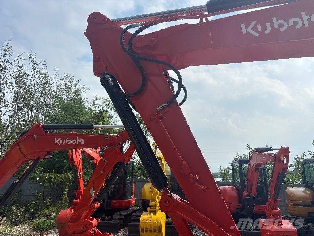 Kubota KX 80-4 Mini kotrók < 7t