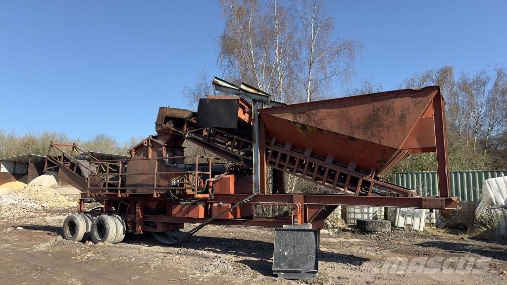 Tesab 623CT Mobil törőgépek