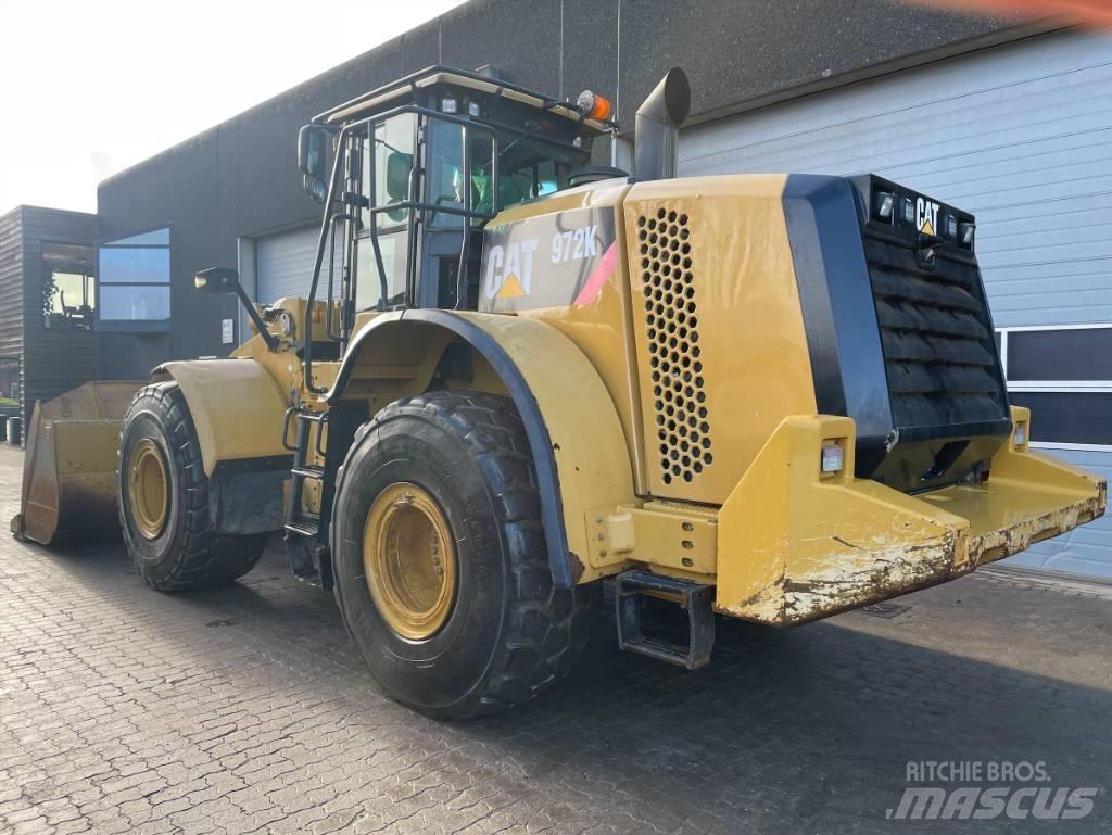 CAT 972K Gumikerekes homlokrakodók