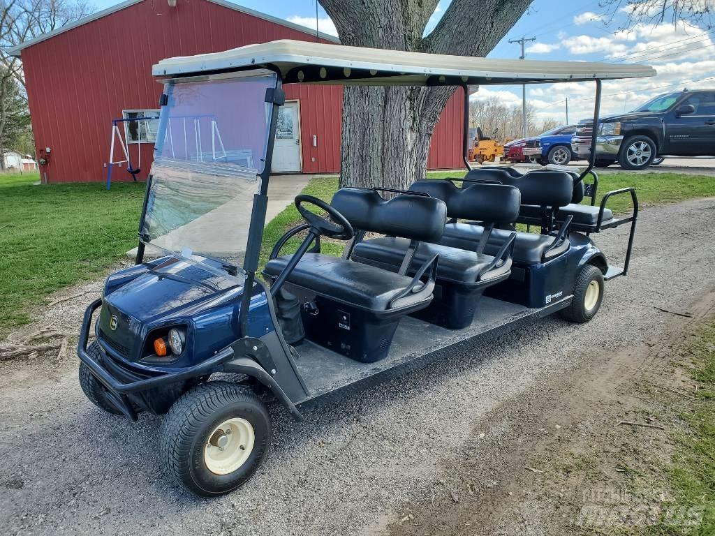 Cushman Shuttle 8 Vontatótargonca