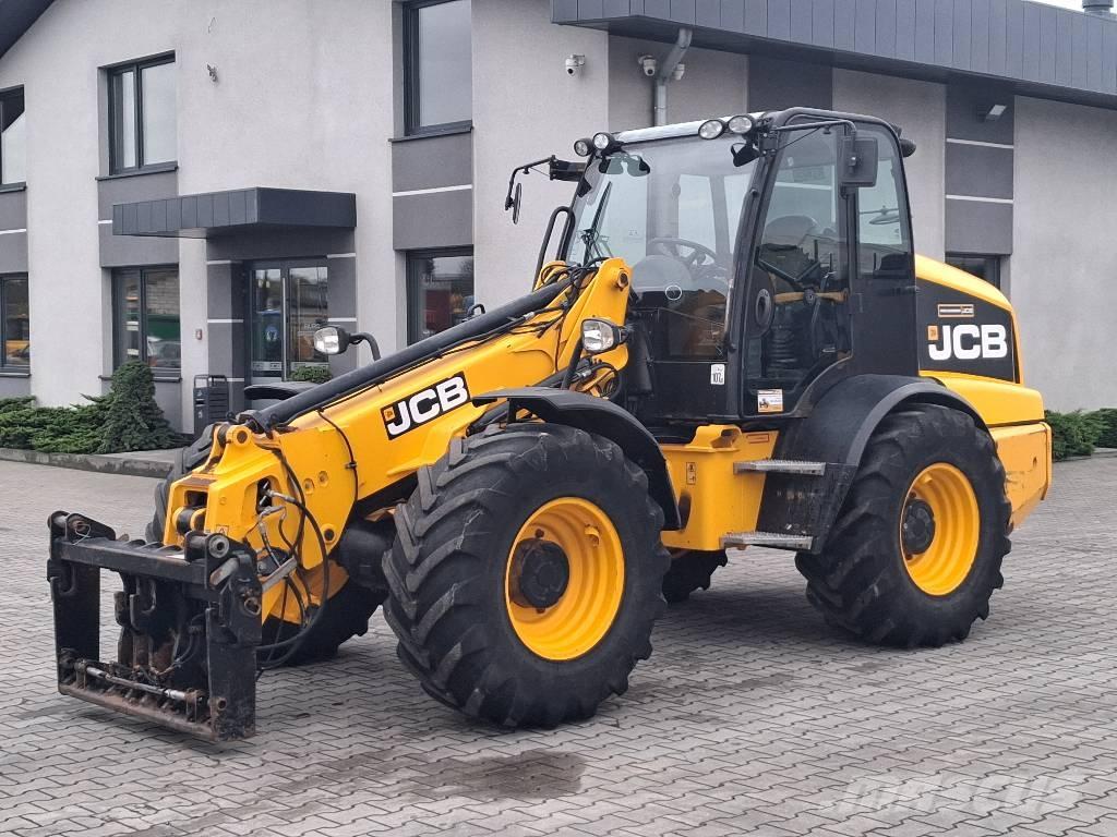 JCB TM 320 AGRI Teleszkópos mezőgazdasági rakodók