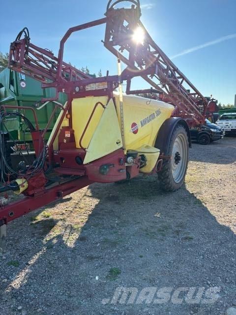 Hardi Navigator 3000 Vontatott trágyaszórók