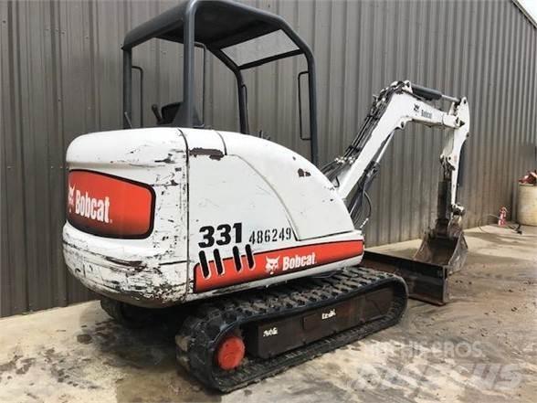 Bobcat 331G Mini kotrók < 7t
