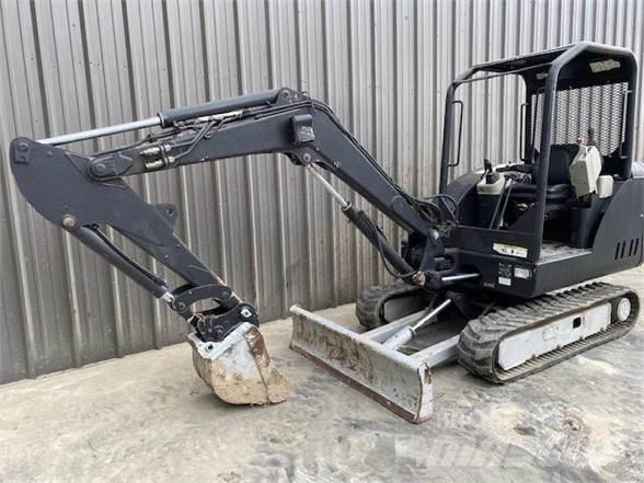 Bobcat 331G Mini kotrók < 7t