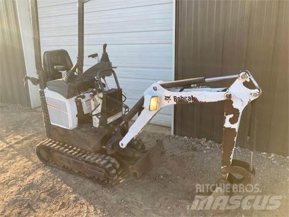 Bobcat 418 Mini kotrók < 7t