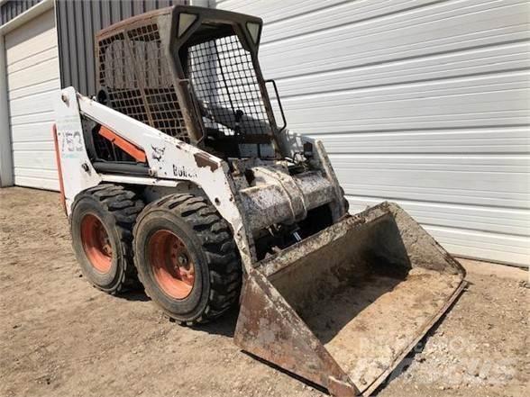 Bobcat 753 Kompaktrakodók