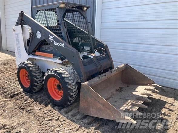 Bobcat 7753 Kompaktrakodók