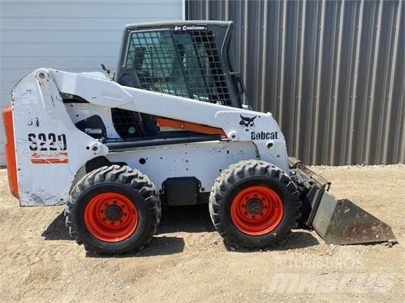 Bobcat S220 Kompaktrakodók