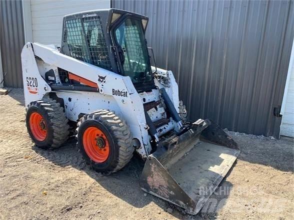 Bobcat S220 Kompaktrakodók