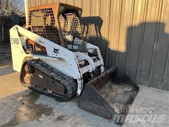 Bobcat T140 Kompaktrakodók