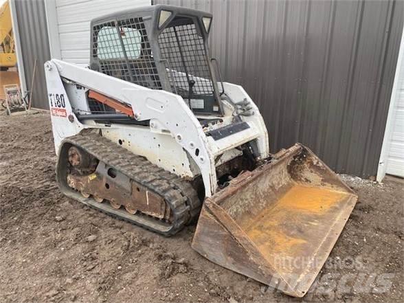 Bobcat T180 Kompaktrakodók