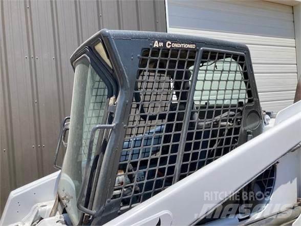 Bobcat T200 Kompaktrakodók