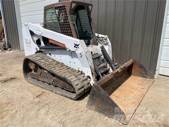 Bobcat T250 Kompaktrakodók