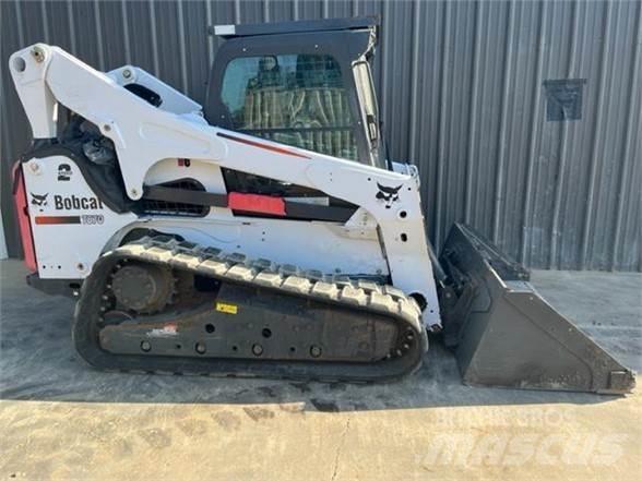 Bobcat T870 Kompaktrakodók