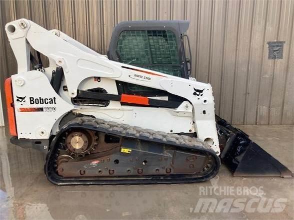 Bobcat T870 Kompaktrakodók