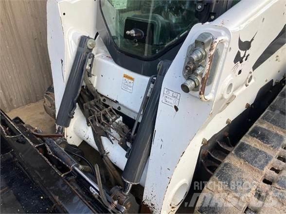 Bobcat T870 Kompaktrakodók