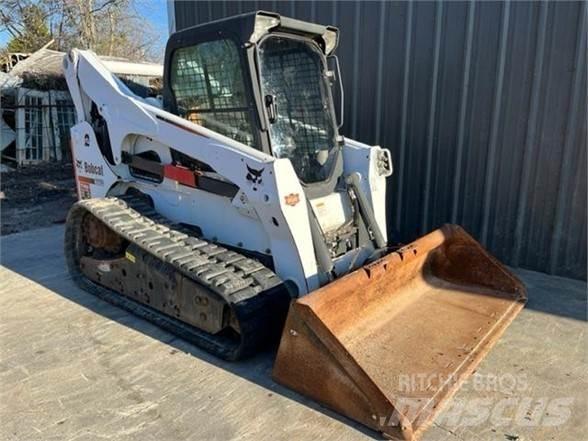 Bobcat T870 Kompaktrakodók