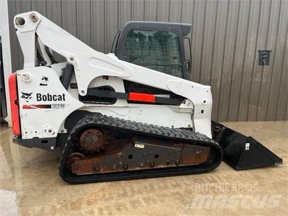 Bobcat T870 Kompaktrakodók