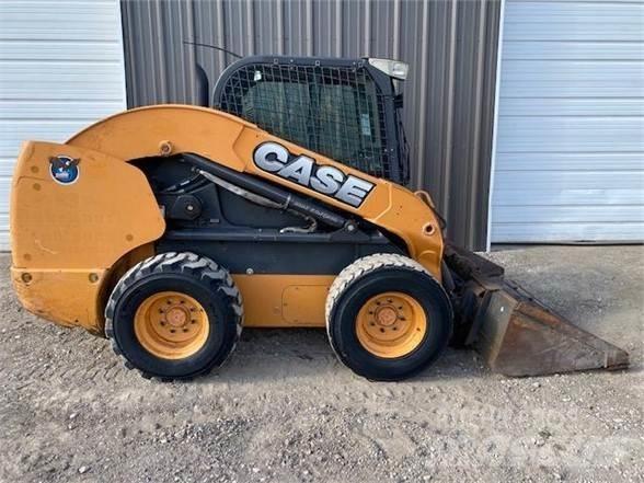 CASE SV250 Kompaktrakodók