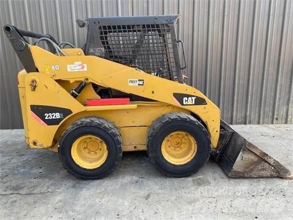 CAT 232B2 Kompaktrakodók