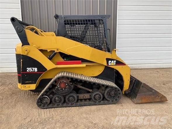 CAT 257B Kompaktrakodók