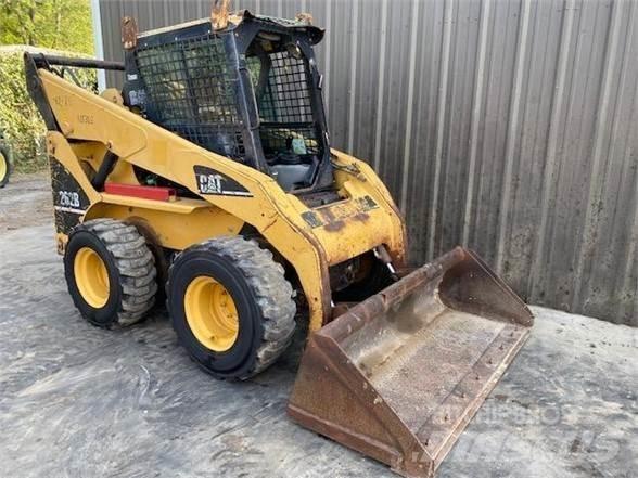 CAT 262B Kompaktrakodók