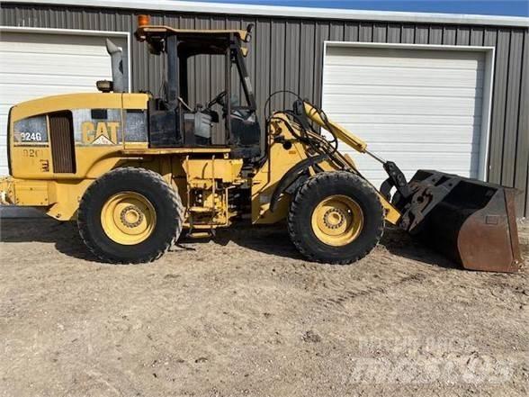 CAT 924G Gumikerekes homlokrakodók