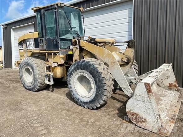 CAT 924G Gumikerekes homlokrakodók