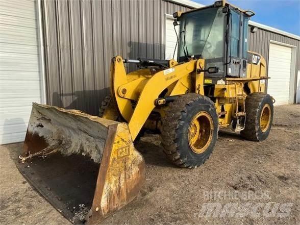 CAT 924GZ Gumikerekes homlokrakodók