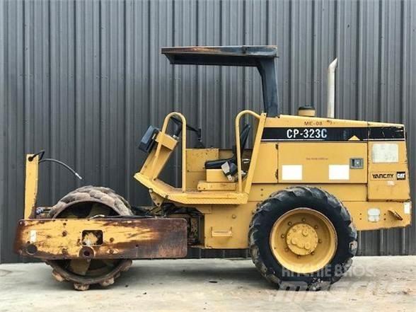 CAT CP-323C Egydobos hengerek