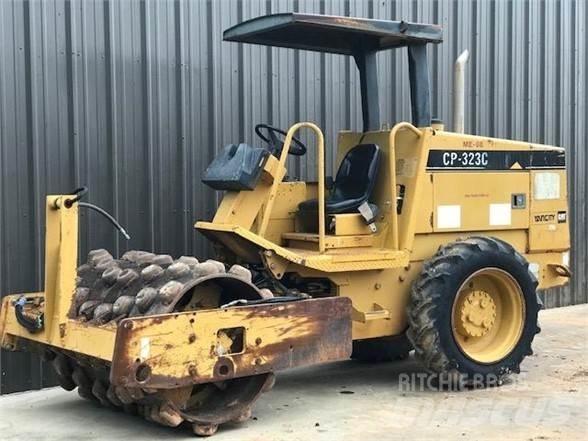 CAT CP-323C Egydobos hengerek