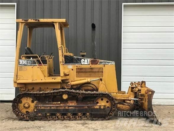 CAT D3C lánctalpas dózerek