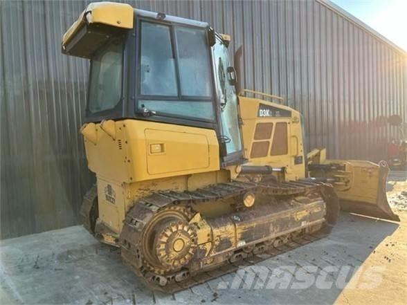 CAT D3K2 lánctalpas dózerek