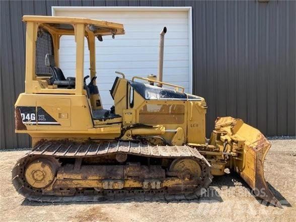 CAT D4G lánctalpas dózerek