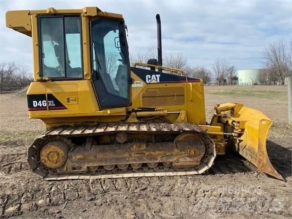 CAT D4G XL lánctalpas dózerek