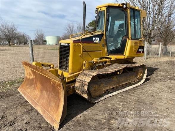 CAT D4G XL lánctalpas dózerek