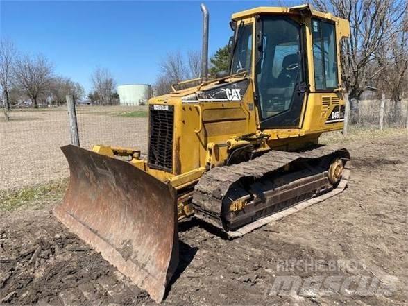 CAT D4G XL lánctalpas dózerek