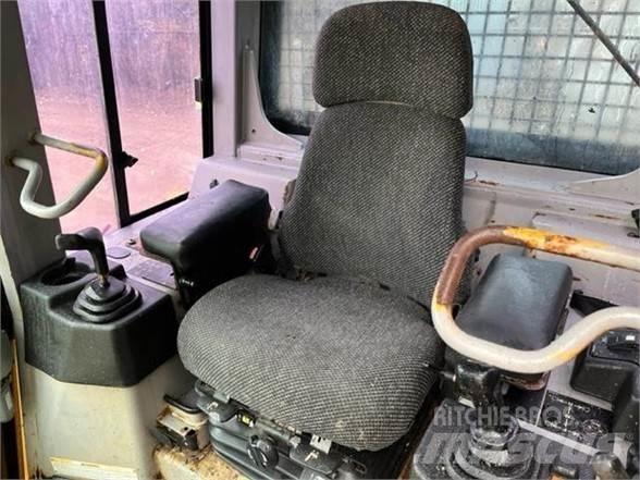 CAT D5G LGP lánctalpas dózerek