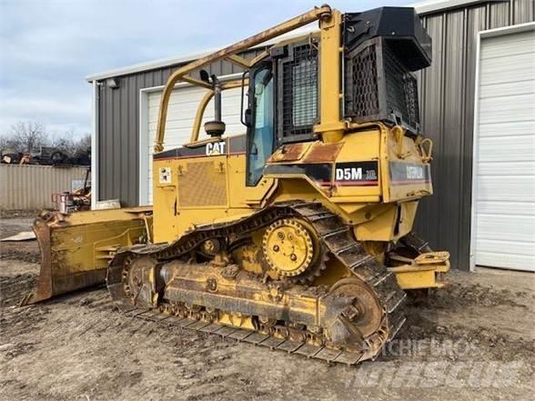 CAT D5M XL lánctalpas dózerek