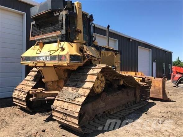 CAT D6M LGP lánctalpas dózerek