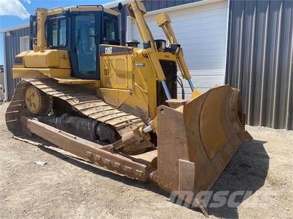 CAT D6R lánctalpas dózerek